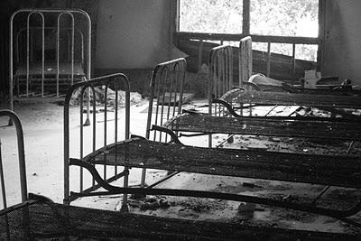 ভৌতিক দ্বীপ পোভেগ্লিয়া