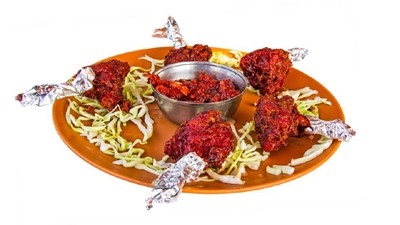 11281867_410438149128542_1808413613_n