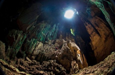 i_the_most_impressive_caves_in_the_world_016_4ff2bb462603c