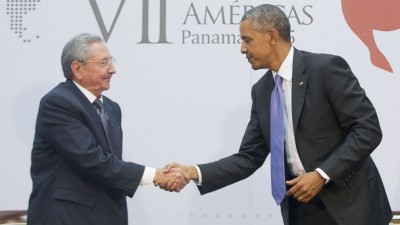 Barak obama and raul custro